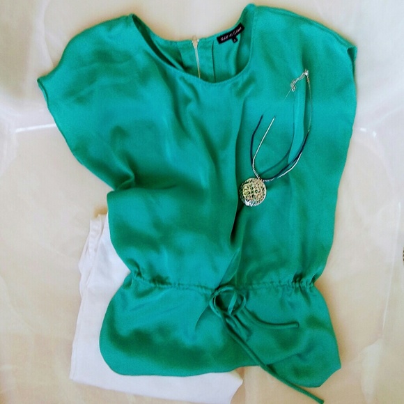 Violet & Claire Tops - Violet & Claire Silky Top